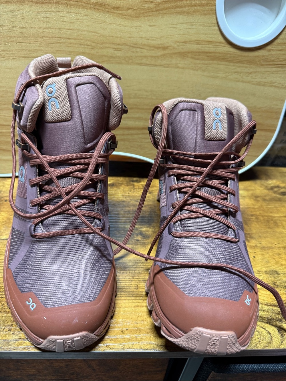 On Running Women's Lace-Up Boots in Dusty Rose / Rust